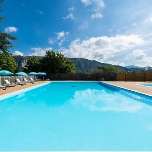 Ulvf Le Domaine De L'olivaie 3* Gilette
